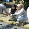 Pembelajaran berbasis STEM siswa Indonesia bekerja sama dalam projek kreatif di lingkungan modern